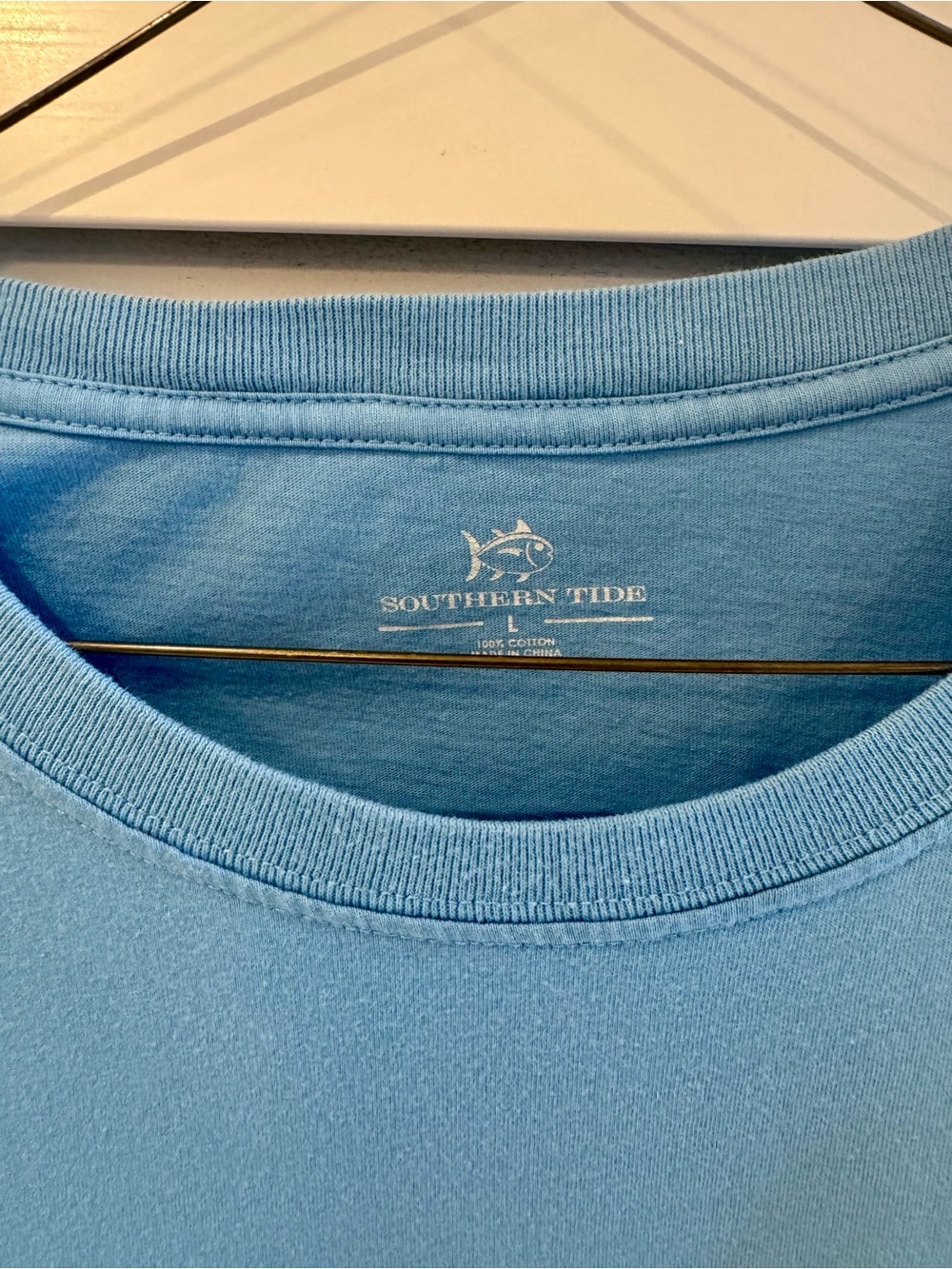 Southern Tide Short-Sleeve Crewneck Tee in Light Blue